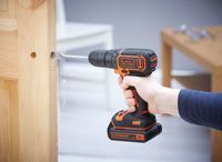 Дриль-шуруповерт акумуляторний BLACK+DECKER BDCD18