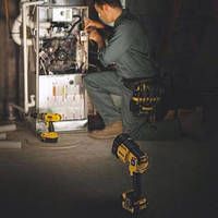 Ліхтар світлодіодний акумуляторний DeWALT DCL043
