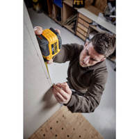 Рулетка вимірювальна COMPACT, 5 м х 28 мм DeWALT DWHT38114-0
