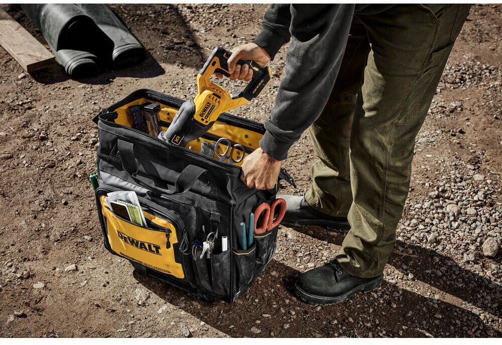 Валіза для інструментів з колесами для транспортування DeWALT DWST60107-1