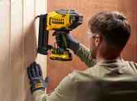 Пістолет цвяхозабивний акумуляторний STANLEY FATMAX SFMCN618B