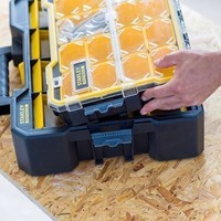 Органайзер FATMAX® професійний з дванадцятьма знімними відділеннями STANLEY FMST81077-1