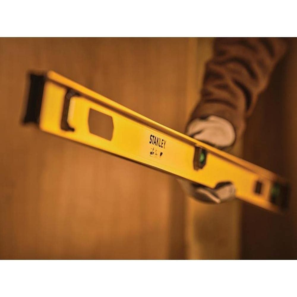 Рівень BASIC I-BEAM з алюмінію довжиною 1200 мм з трьома капсулами STANLEY 0-42-076